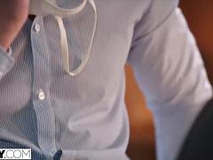 Anal, Sucer une bite, Brunette brune, Éjaculation interne, Béant, Hd, Séduite