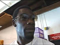 Grosse bite, Gros seins, Noire, Noir ébène, Groupe, Interracial, Secrétaire, Nénés