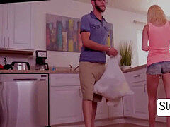 Anaal, Moeder die ik wil neuken, Slipje, Klein, Openbaar, Verlegen, Tiener