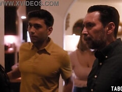 Tetas grandes, Tetona, Maduro, Madres para coger, Trio