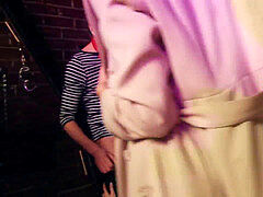 Anaal, Pijpbeurt, Dubbele penetratie, Sperma in gezicht, Ondergoed, Nylonstof