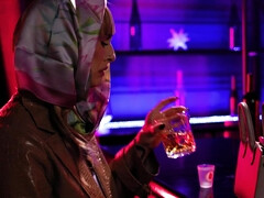 デカ尻, ブロンド, 足, ヒール, 淫乱熟女, ピアス, スパンキング, バイブレーター