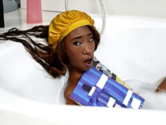 フェラチオ, 手コキする, 異人種間, なめる, オマンコ, ガリガリ, タトゥー, ティーン