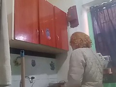 In den arsch, Grosser schwanz, Crossdresser, Doppelpenetration, Aufs gesicht abspritzen, Weibliche domination, Pov, Transfrau