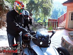 Большая жопа, Большие сиськи, Блондинки, Минет, Измена, Собачьи