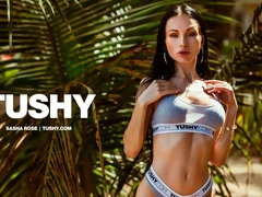 Blond, Pijpbeurt, Hondjeshouding, Zoenen, Strippen, Tiener, Tieten likken, Speelgoed