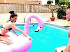 Любители, Брюнетки, Семья, Две девушки, Секс без цензуры, Хд, Молоденькие, Втроем