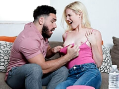 Bitchy blondes Nikki Sweets and Casca Akashova are getting pleasure