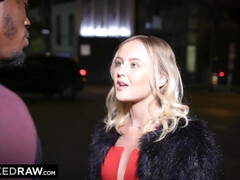 18 ans, Blonde, Gorge profonde, Queue, Faciale, Hard, Interracial, Adolescente