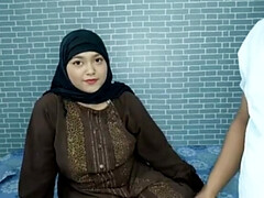 Verga grande, Mamada, Corridas, Indio, Tetas naturales, Al aire libre, Público, Adolescente