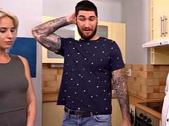 DADDY4K. Blonde cheats on BF with stepdad who loves cooking and pussy