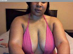 Innocent Thick: Big Tits, Big Ass  Amateur Porn