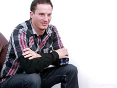 Leie, Grosse titten, Blondine, Blasen, Kitzler, Lecken, Piercing, Muschi