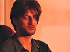 Tussi, Grosser schwanz, Blondine, Blasen, Braunhaarige, Spermaladung, Interrassisch, Milf