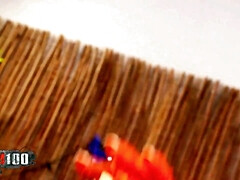 Chica, Tetas grandes, Británico, Tetona, Hembra, Tetas naturales, Piscina, Tetas