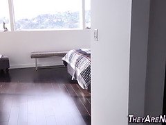 素人, フェラチオ, 中出し, 手コキする, ハードコア, 異人種間, ハメ撮り, ティーン