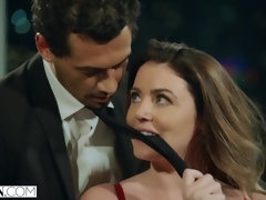 Жопа, Большие сиськи, Брюнетки, Пухленькие, Сперма на лице, Лизание, Белье, Киски