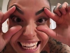 Culo grande, Mamada, Estilo perrito, Ffm, Abierta, Tatuaje, Trio, Tetas