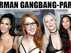 Rubia, Engañando, Grupo, Hd, Madres para coger, Orgía, Fiesta, Puta