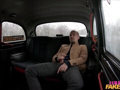 Enthousiasteling, Kont, Grote mammen, Blond, Auto, Kut duiken, Russisch, Rok