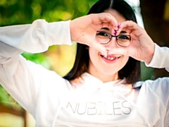 Amateur, Culo grande, Tetas grandes, Morena, Penetracion con dedos, Flaco, Solo, Estriptis