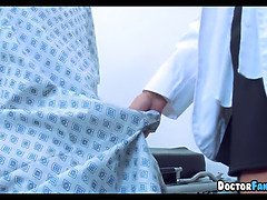 Grosser schwanz, Grosse titten, Blondine, Betrug, Geile alte tussi, Verrückt, Arzt, Milf