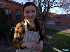 アメリカ人, アジア人, 中出し, チン, 異人種間, アウトドア, ハメ撮り, オッパイの