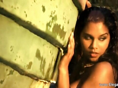 Grote mammen, Bruinharig, Zwart, Vrouw, Indisch, Moeder die ik wil neuken, Moeder, Alleen