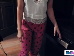 18 años, Anal, Tetas grandes, Lesbiana, Pequeña, Adolescente, Trio, Juguetes