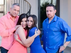 Blasen, Gruppe, Handjob, Hardcore, Natürlichen titten, Orgie, Jungendliche (18+), Titten