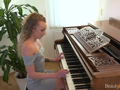 Блондинки, Минет, Сперма на лице, Секс без цензуры, Хд, Киски, Бритые, Молоденькие