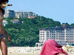 18 ans, Amateur, Plage, Brunette brune, Hd, Public, Nénés, Voyeur