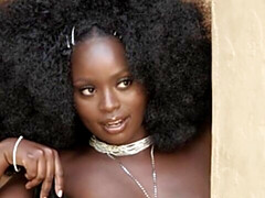 デカ尻, デカパイ, 指いじり, オナニー, ガリガリ, 一人, ストリッピング, ティーン