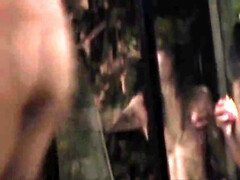 Sucer une bite, Célébrité, Homme nu et filles habillées, Classique, Mignonne, Gorge profonde, Mamelons, Nénés