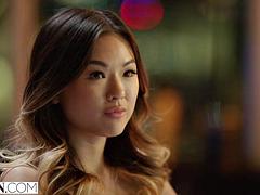 Asiático, Mamada, Morena, Corrida, Montar, Tetas