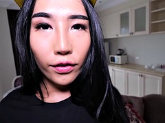 Asiático, Tetas grandes, Mamada, Pajear, Transexual, Trio, Tetas