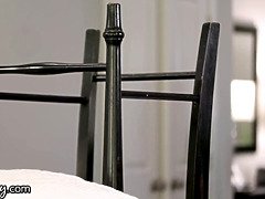 Gros seins, Brunette brune, Femme couguar, Léchez, Mère que j'aimerais baiser, Maman, Chatte, Adolescente