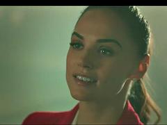 Brunette brune, Tir de sperme, Faciale