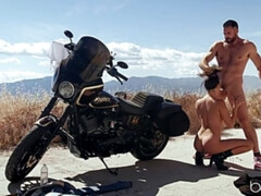 Américain, Cul, Nana, Couple, Doigter, Seins naturels, Fessée, Mouillée