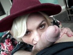 Blonde, Sucer une bite, En levrette, Doigter, Hard, Hd, Pov, Adolescente