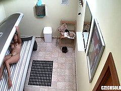 Брюнетки, Чешки, Пальцем, Очки, Хд, Мастурбация, Реалити, Солярий