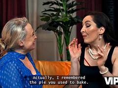 VIP4K. Famous retro Pornstar turns out to be my Moms best friend