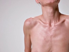 Flaco, Adolescente, Tetas