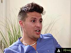 Grosse bite, Gros seins, Blonde, Sucer une bite, Branlette thaïlandaise, Massage, Mère que j'aimerais baiser, Réalité