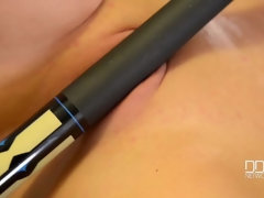 To Play or Not To Play - Blue Eyes And A Pussy To Masturbate With