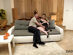 18 летние, Чешки, Хд, Лизание, Зрелые, Крошечные, Киски, Молоденькие