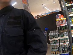 Pijpbeurt, Tsjechisch, Diep in de keel, Dominatie, Man man vrouw, Tatoeage, Trio, Uniformpje