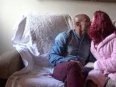 Mamada, Pareja, Corridas, Europeo, Lencería, Maduro, Madres para coger, Pelirrojo