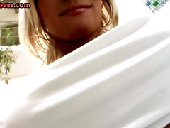 Leie, Blasen, Vollbusig, Besamung, Kehlenfick, Milf, Mann mann frau, Ablutschen