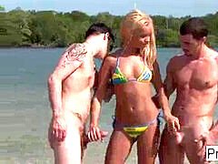 Минет, Семяизвержение, Европейки, Обнаженные, Киски, Втроем